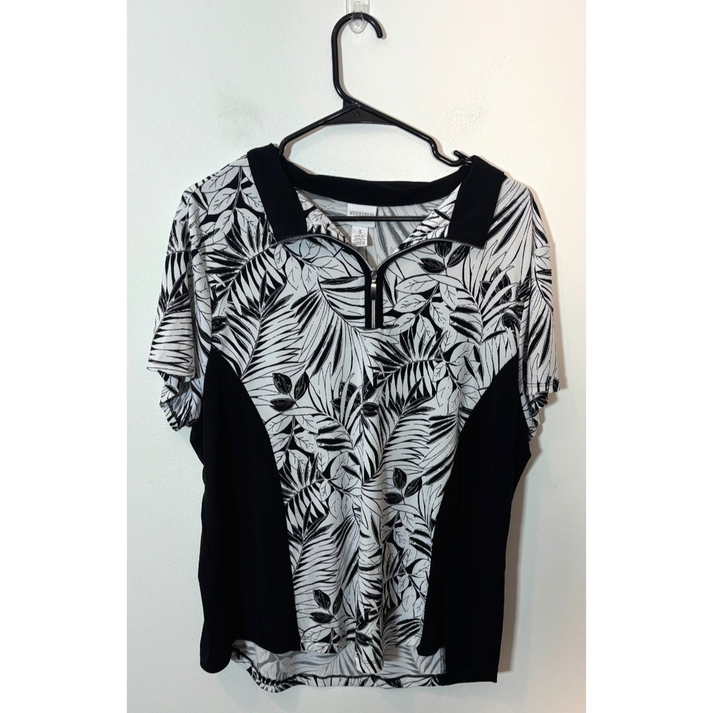 Weekends By Chico's Size 3 (XL) Tropical Palm Leaf Quarter-Zip Top Stretch Black